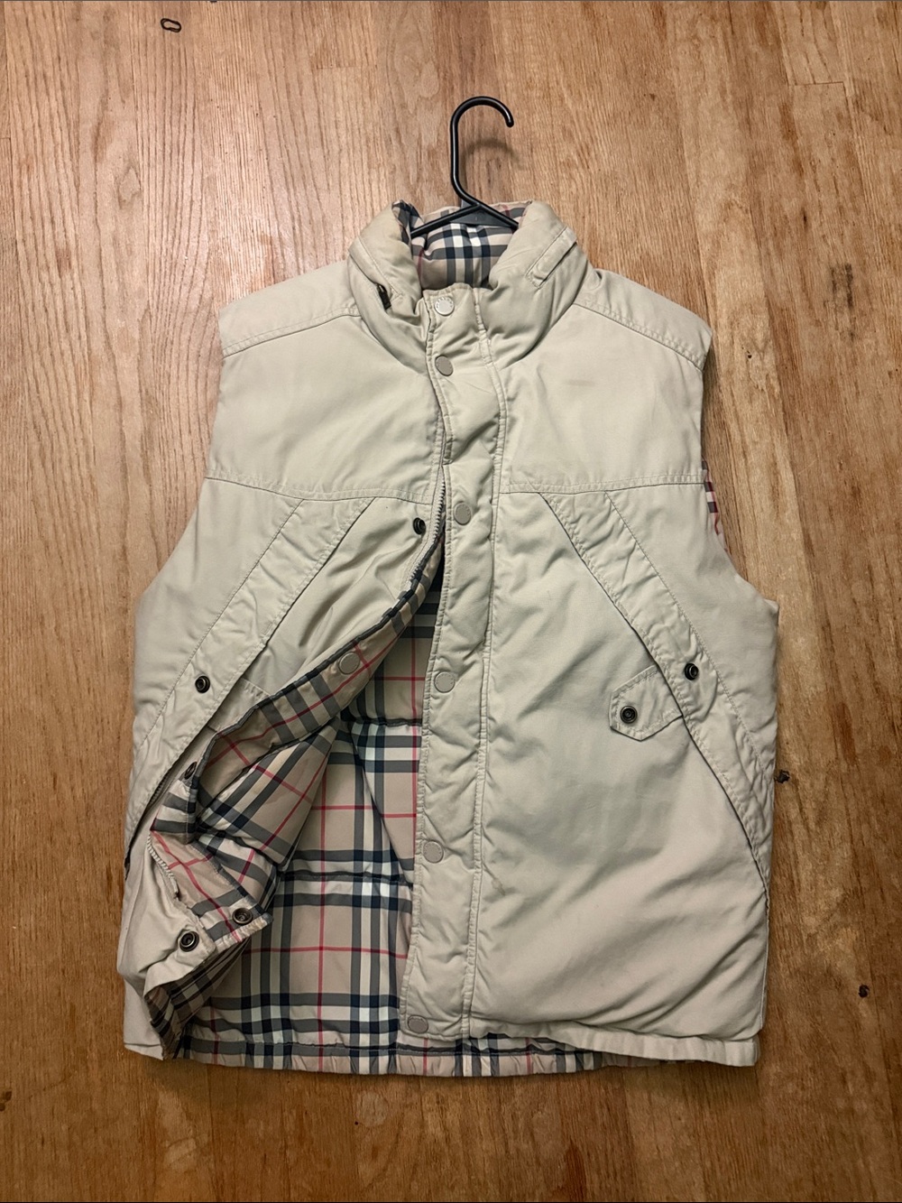 Burberry Cream Quilted Sleeveless Vest